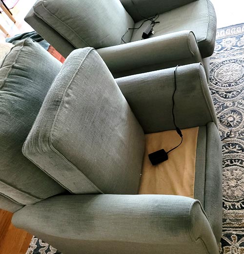 Guide to Choosing the Right Upholstery Cleaner in NY